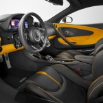 McLaren 570S inside