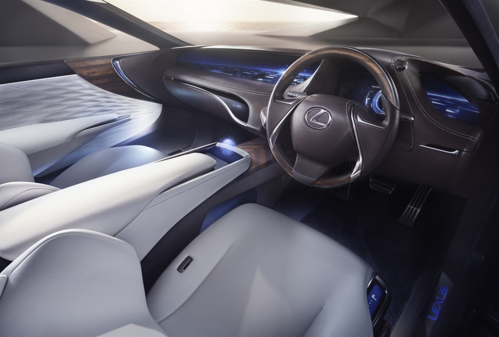 Lexus LF-FC Concept car inside