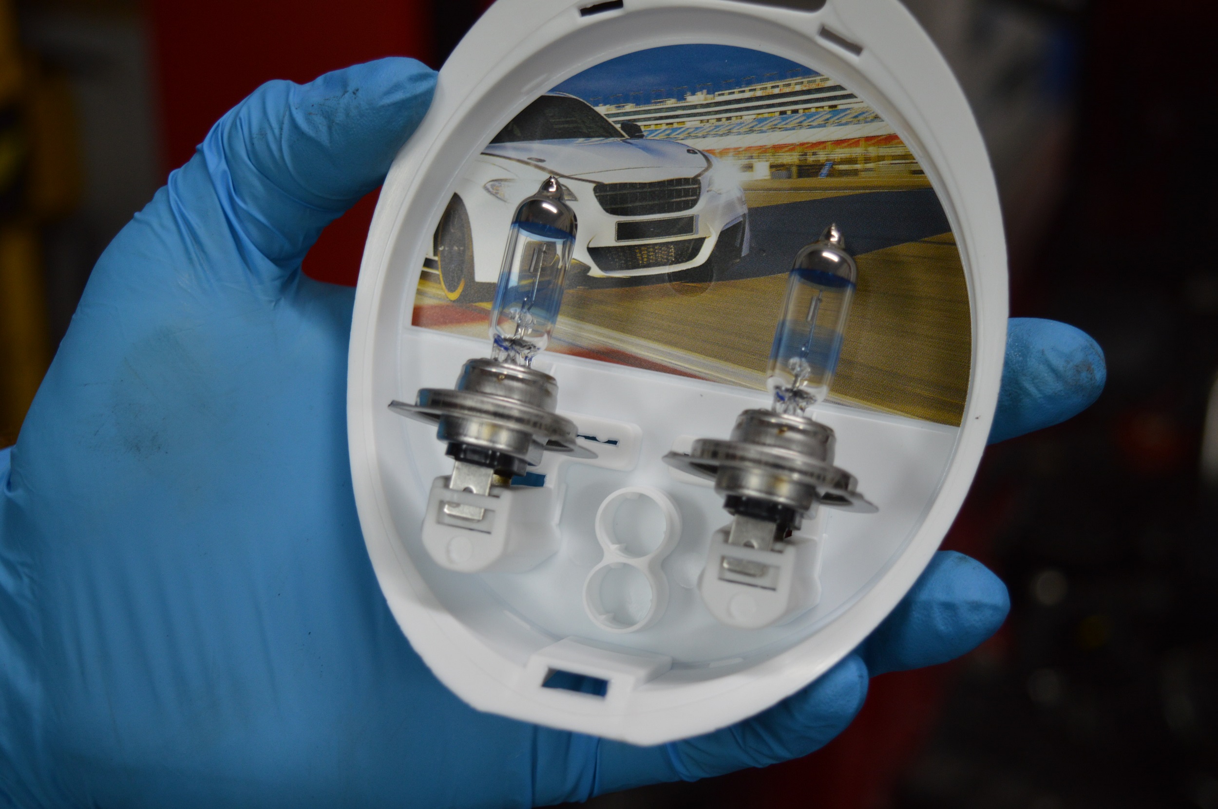 webloganycar PHILIPS RACING VISION HEADLIGHT BULB TEST BLOG.