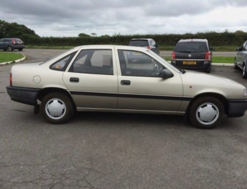 1990 Vauxhall Cavalier L for sale. Used car auction watch.