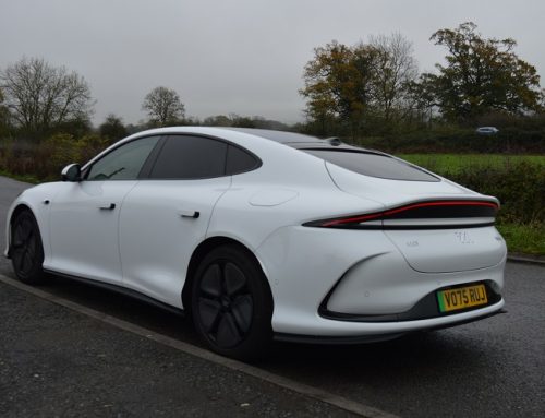 QUICK DRIVE REVIEW OF THE NEW MG IM5. New car video review