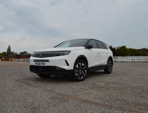THE NEW 2025 VAUXHALL GRANDLAND PETROL HYBRID. Quick video review.